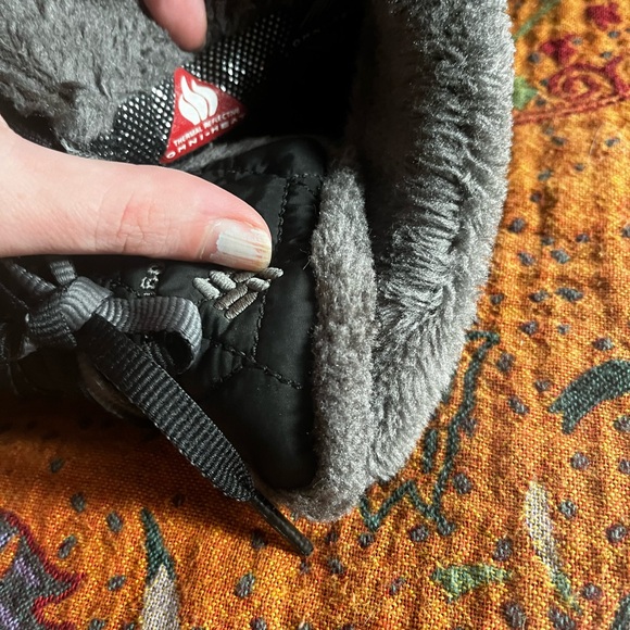 Columbia Midi Ice Queen Black Boots 8 - Picture 6 of 7